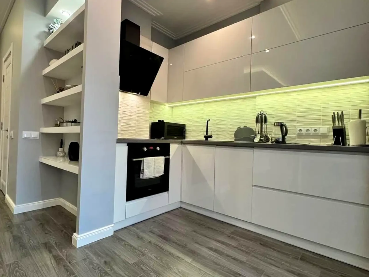 Оренда квартири 1-кімн. 57 м² 11/25 пов.