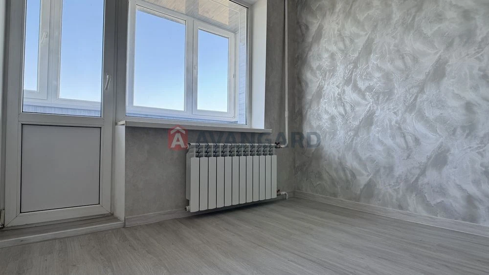Продам полнометражную 3-ком кв - 70 м2 с новым капитальным р