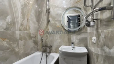 Продам полнометражную 3-ком кв - 70 м2 с новым капитальным р