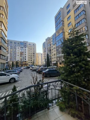 Продаж Квартира Східний