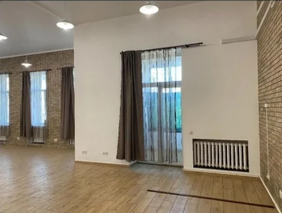 Продам 3-кімнатну квартиру 100 м² у центрі Дніпра | Сталінка