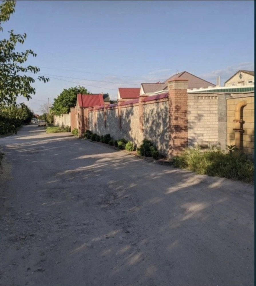 Продаётся частный дом по ул. Заполярная с большим участком