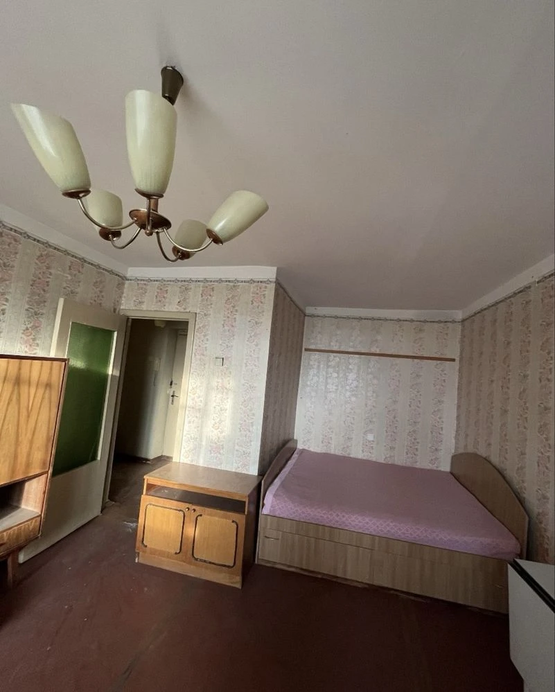 Продам 1 комнатную Киевский район
