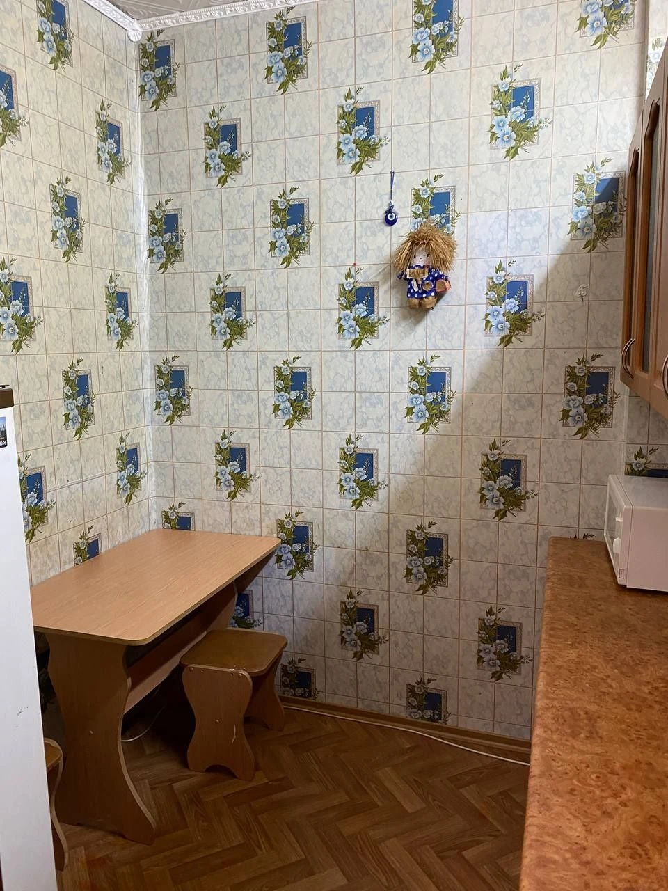 2 х комн. квартира  , крепкий дом .  Рядом Слободской рынок