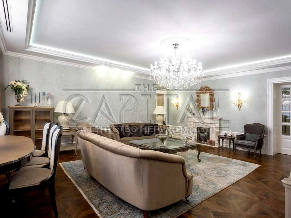 Квартира. Київ, Панаса Мирного вул.
