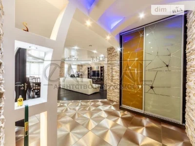 Sale of 3-room apartment 150 sq. m on Oleksandra Myshugy 2 • I