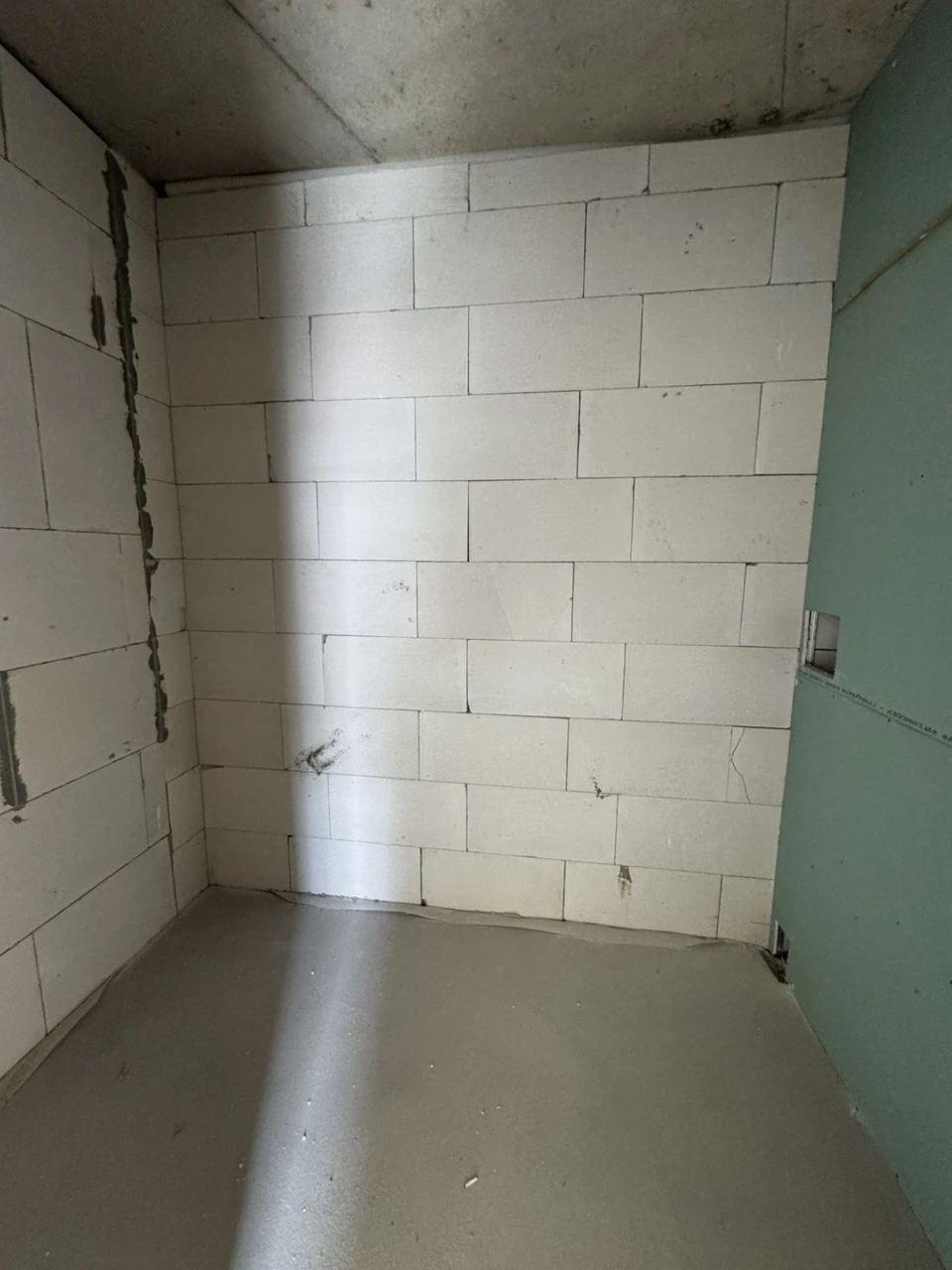 Продам 1 комн. кв. в новом ЖК  на Краснова