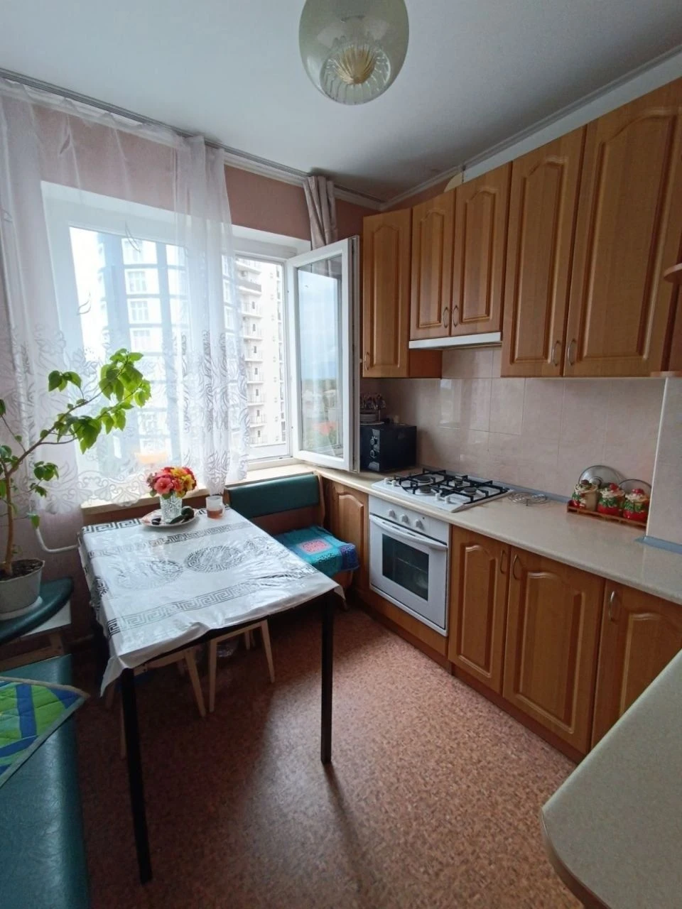 продам двухкомнатную квартиру в Пересыпском районе 44999 $