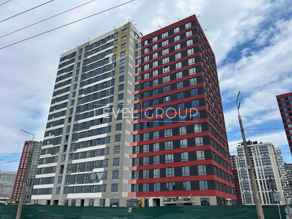 Продаж 3-кімнатної квартири 79 м² у ЖК «Варшавський-3» | Зак