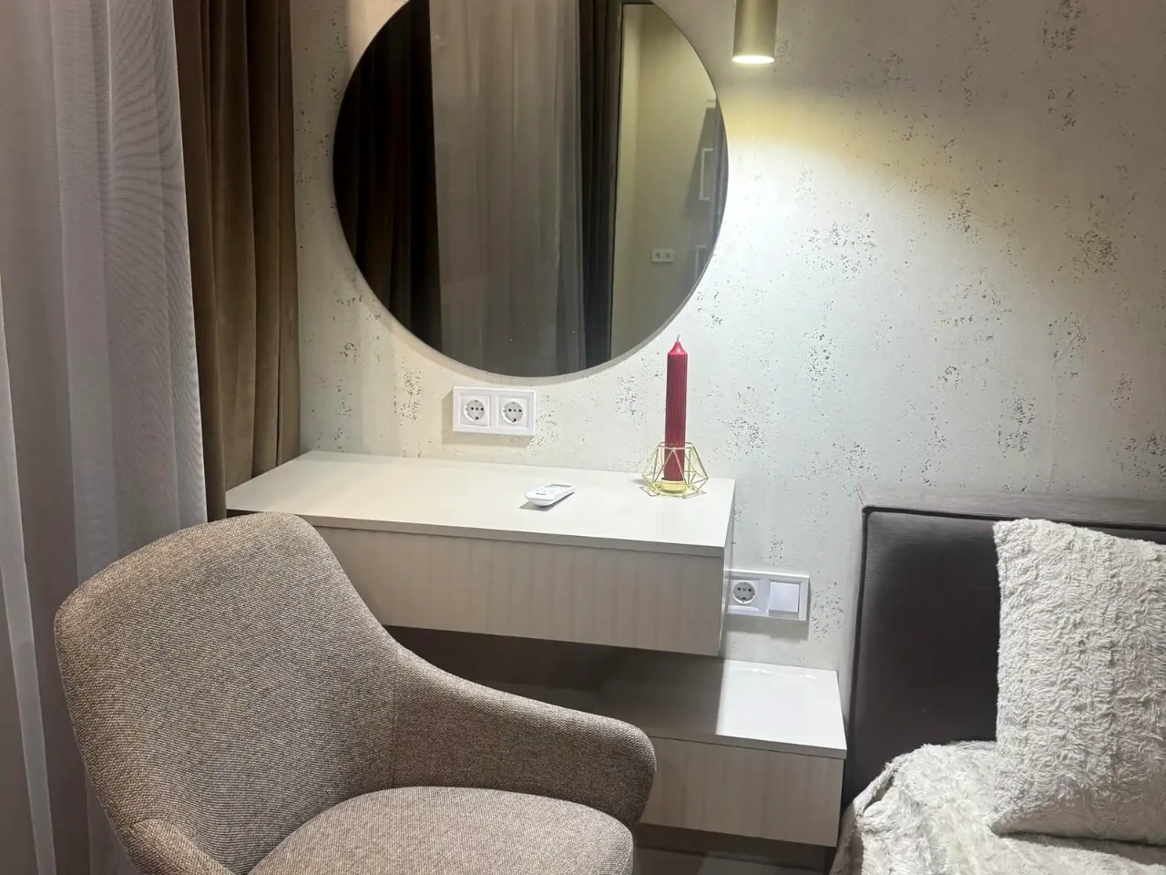 Оренда квартири 1-кімн. 45 м² 15/25 пов.
