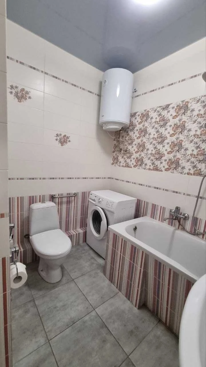 Продаж 1-кімнатна квартира 44 м² на 1 поверх  ЖК «Острови»,