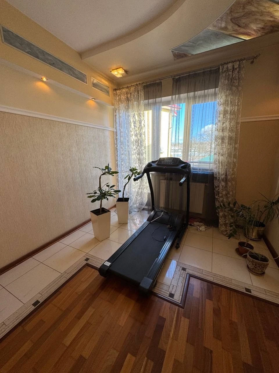 Продаж будинку 409 м.кв., вул. Зелена у Львові. Без комісії!