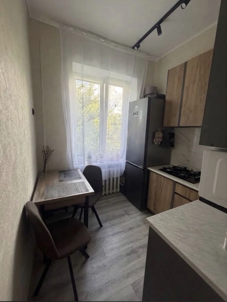 Продам однокімнатну квартиру