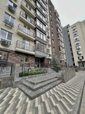 1-ком квартира 44,5 м кв Теплый Кирпичный Дом  АОГВ