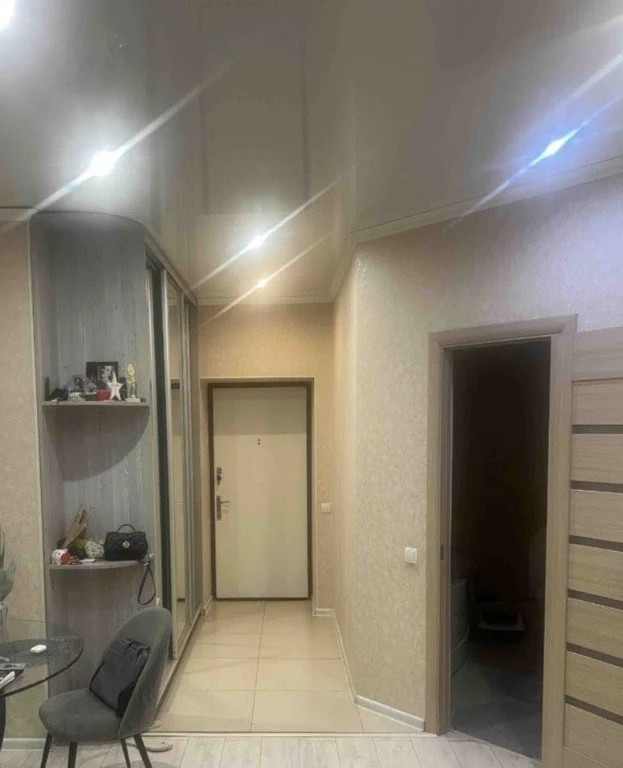 2х комн. квартира 70 м.кв.  Нищинского ул. . Рядом Новый рын
