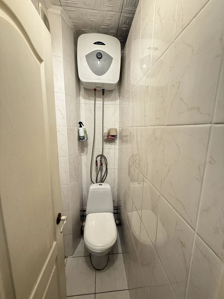 Продам 3-х комнатную вначале пр.Слобожанский