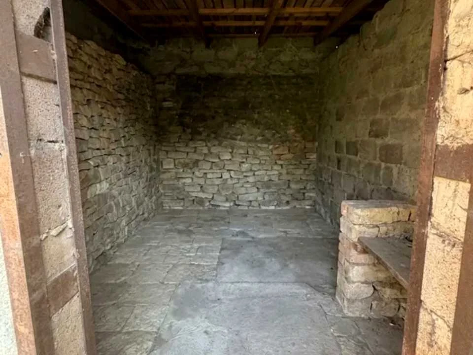 Будинок. Дніпро, Тіниста вул.