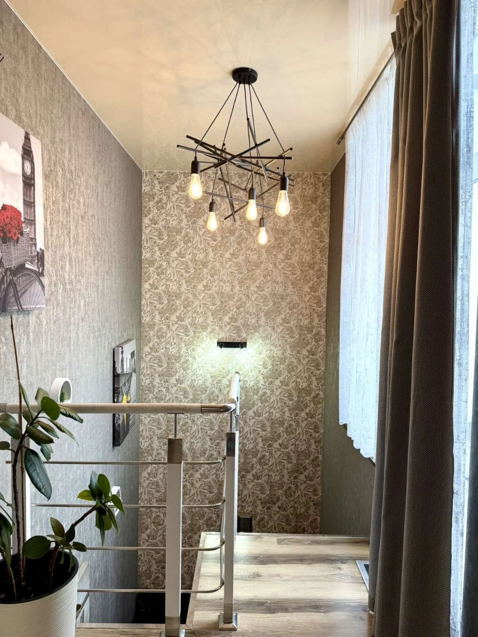 Продаж 3-кім. квартири 109.3 м2, вул. Б.Хмельницького