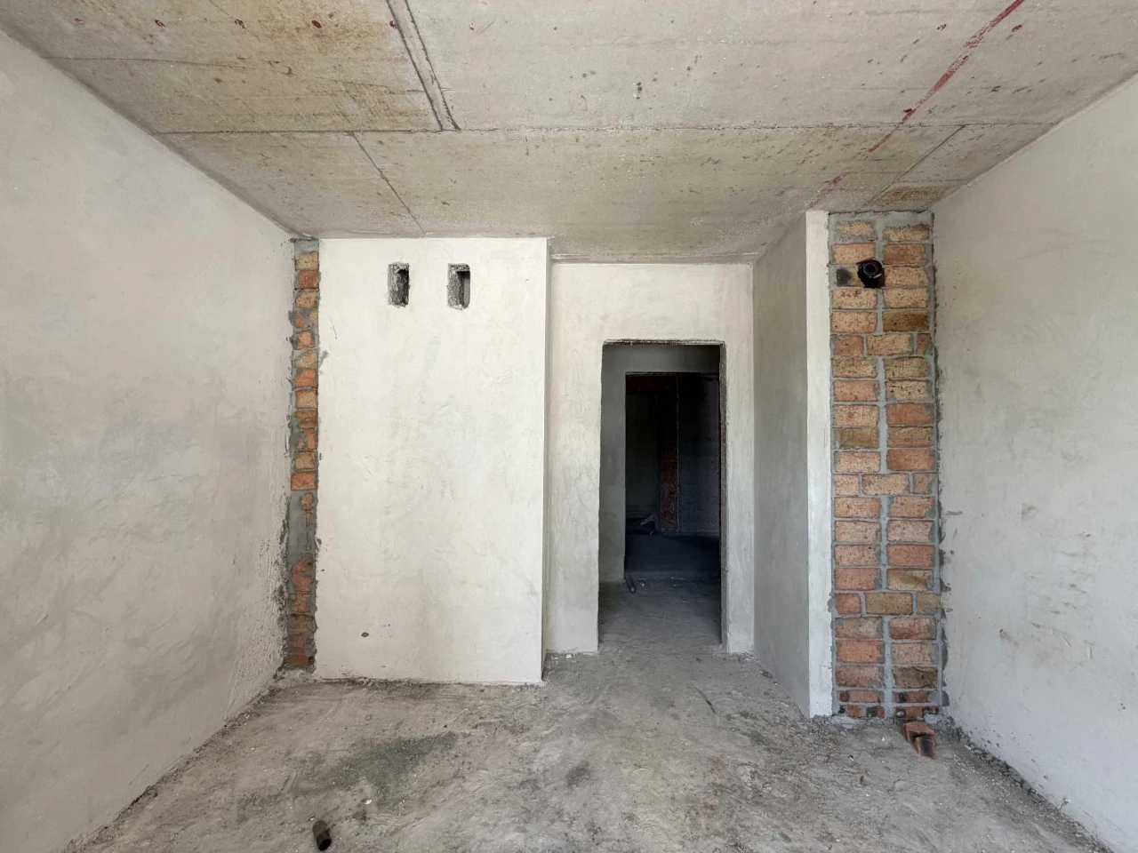 Продажа 2-ком квартиры в ЖК Five Address, ул. Раковского 24