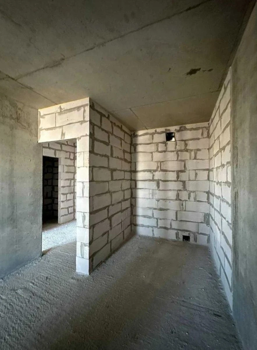 Продаж 1-к,  ЖК Підзамче, Б.Хмельницького,43/16/27м2 ,68999$