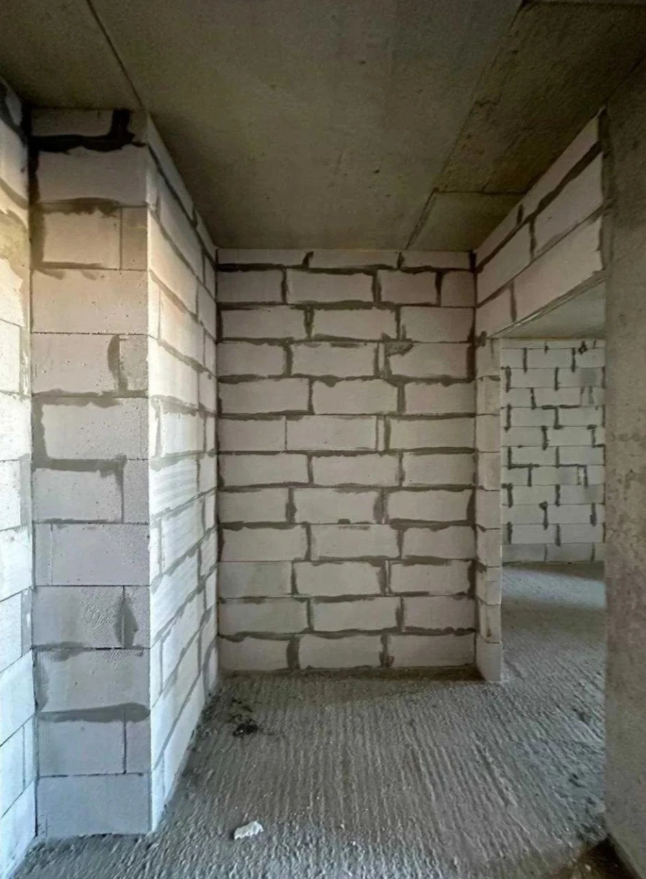 Продаж 1-к,  ЖК Підзамче, Б.Хмельницького,43/16/27м2 ,68999$