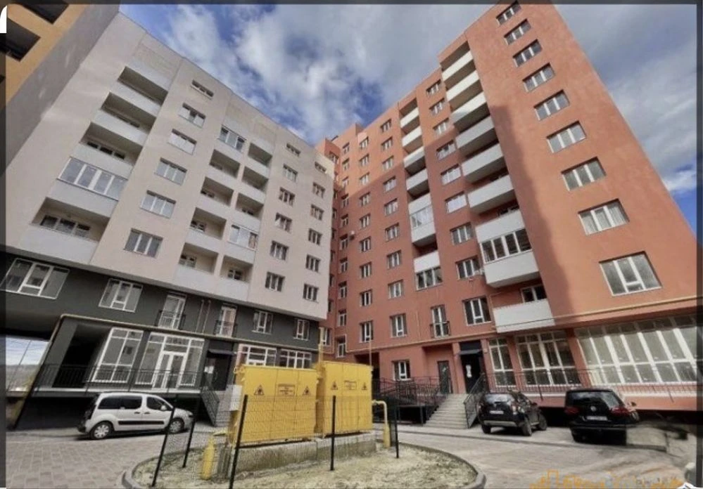 Без комісіі! Продаж 2х кімн. квартири вул.Під Голоском( вул.