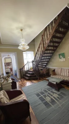 Продажа большой квартиры в центре 320м. Базарная Канатная Осипо