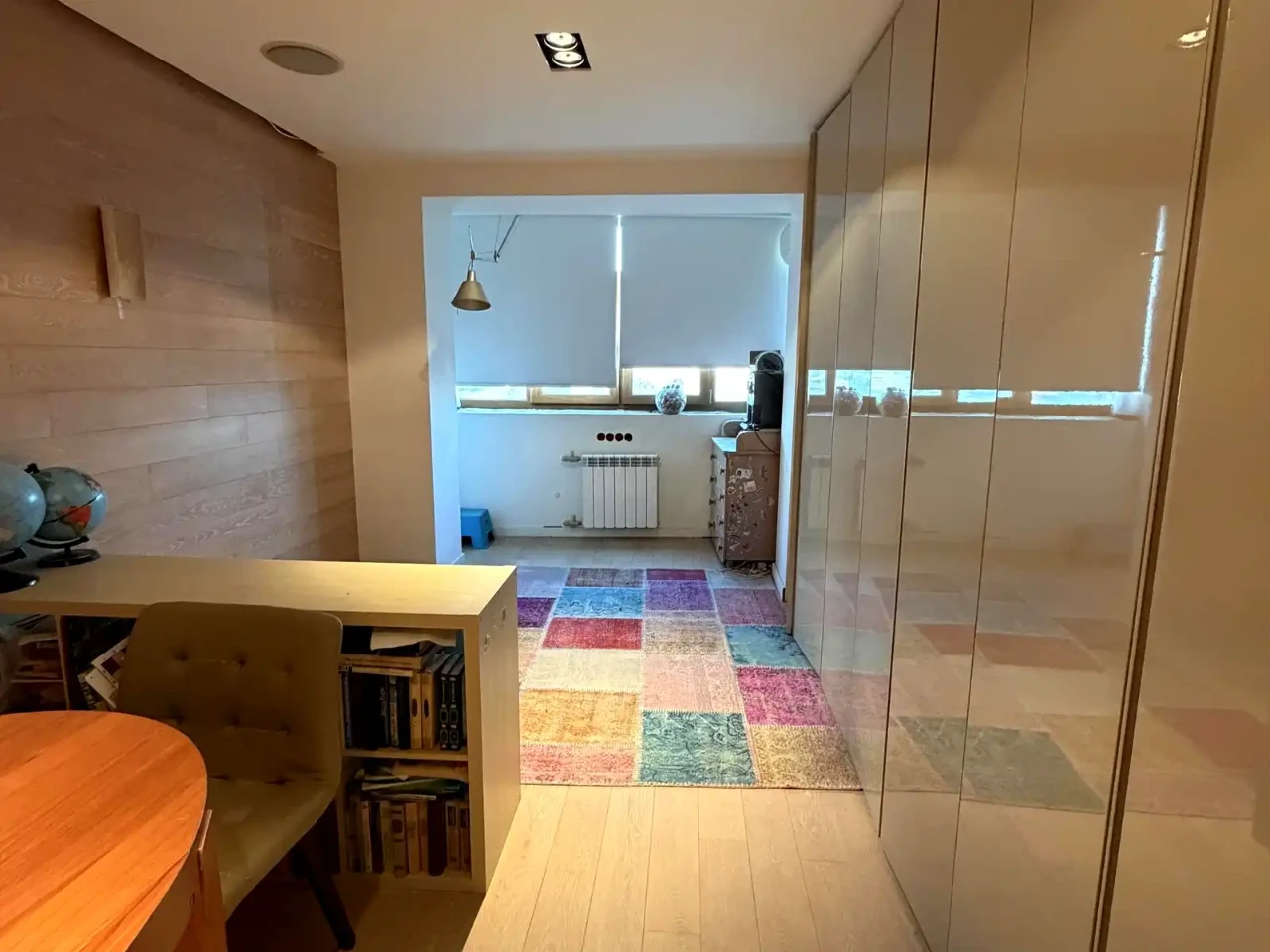 Продаж квартири 4-кімн. 90 м² 15/16 пов.