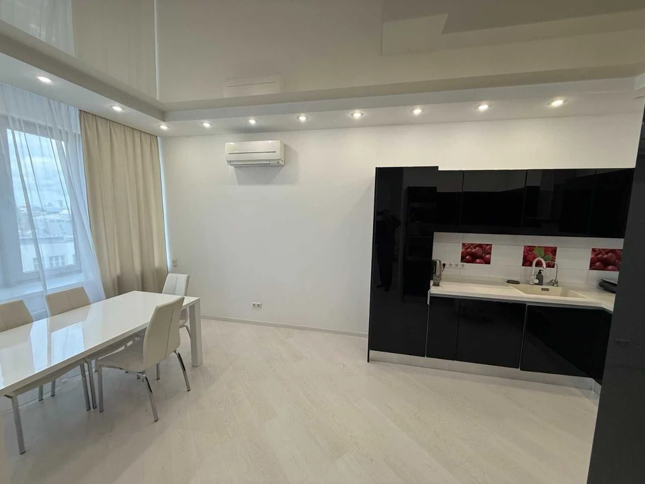 Продаж Видова 2х-кімнатна 85м2 ЖК RiverStone Дарницький райо