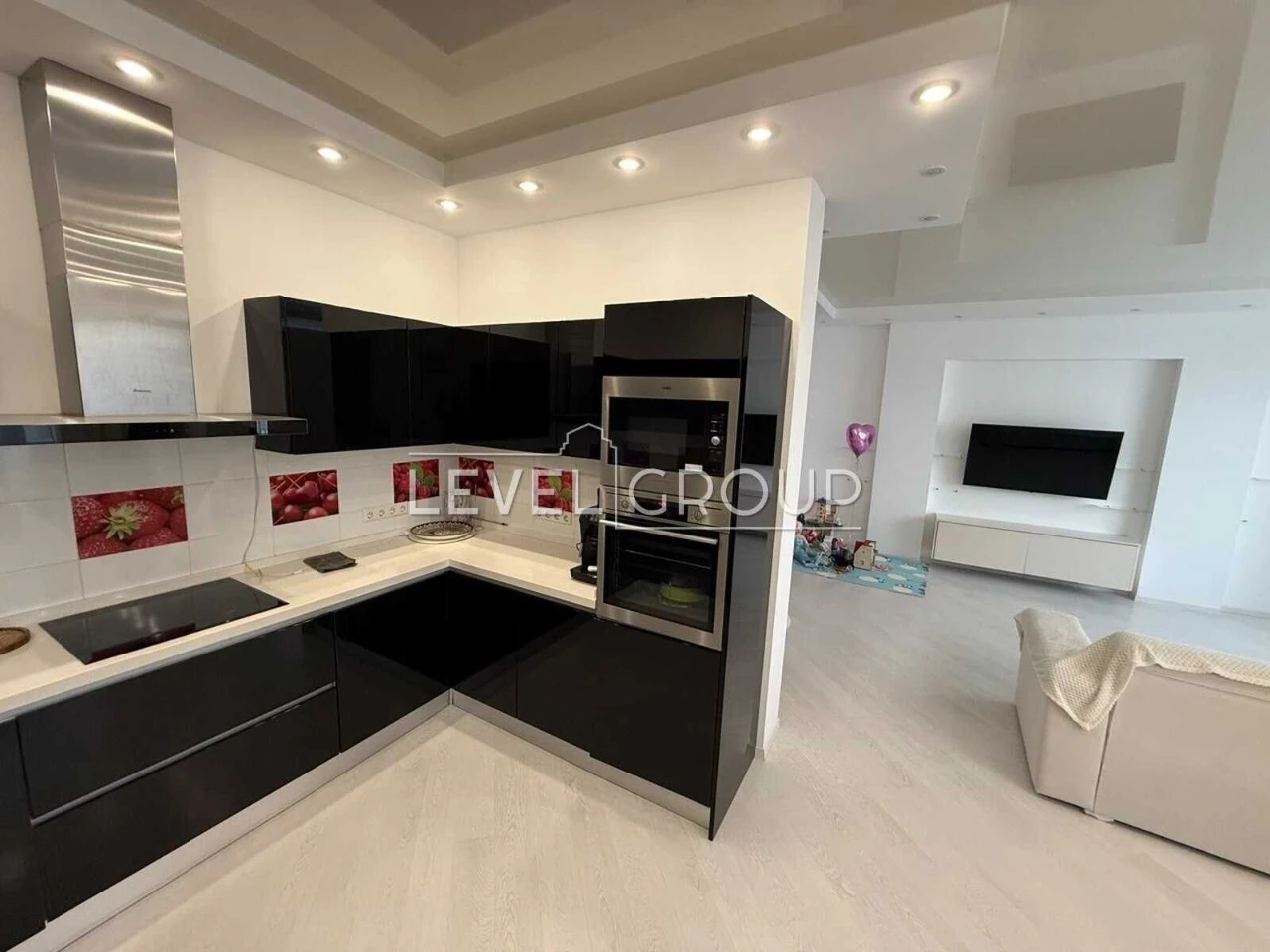 Продаж Видова 2х-кімнатна 85м2 ЖК RiverStone Дарницький райо