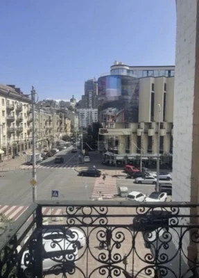 Шота Руставелі 15 5к квартира 143кв  «Царський» будинок. 143