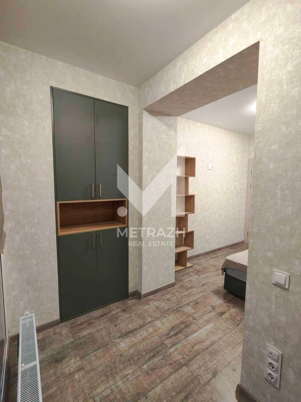 Продаж 2-кімнатна квартира з ремонтом та меблями в ЖК «Кришт