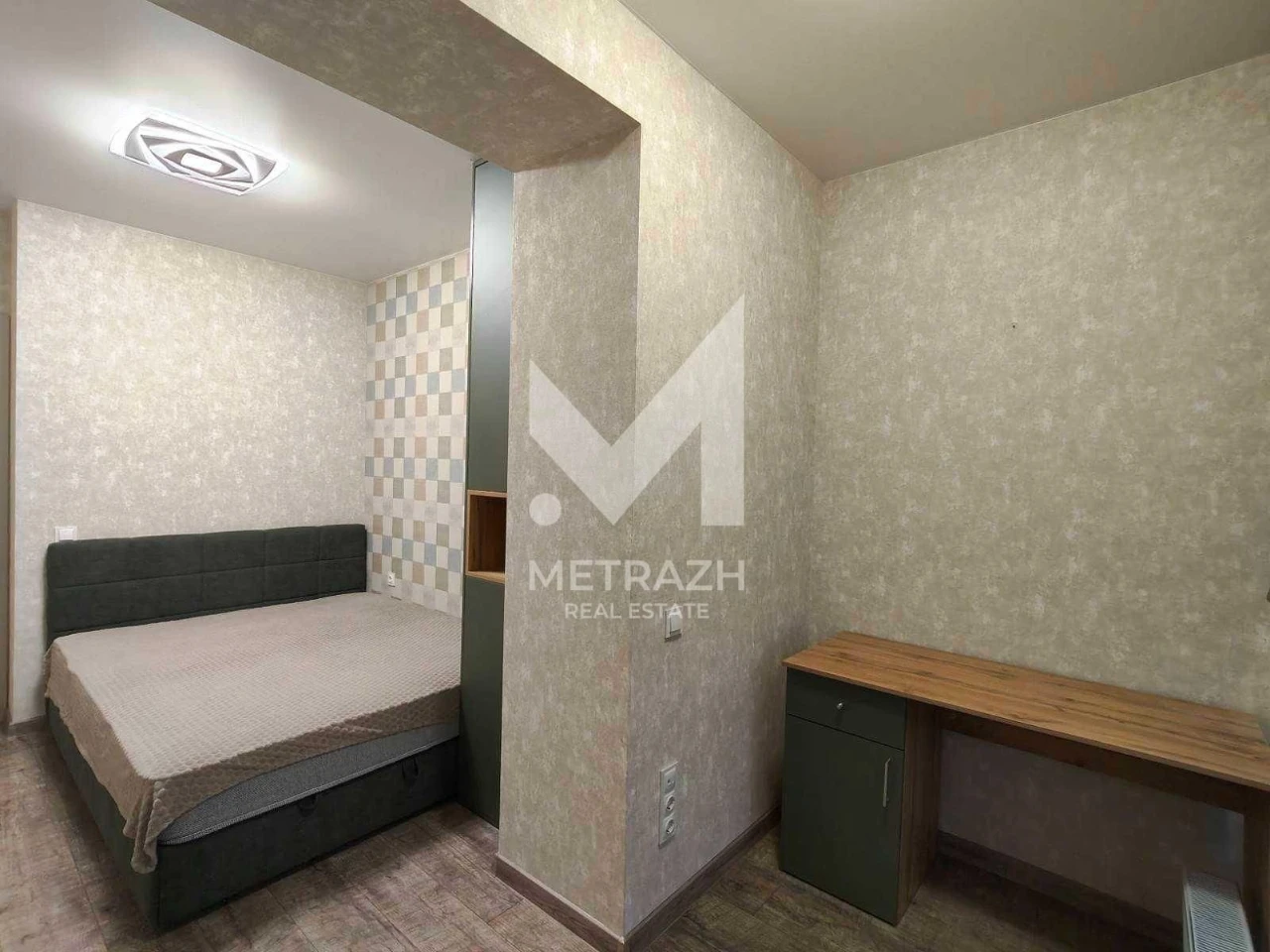 Продаж 2-кімнатна квартира з ремонтом та меблями в ЖК «Кришт