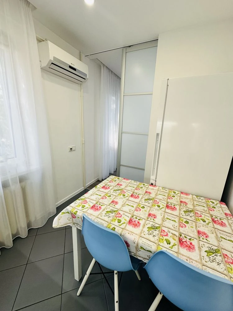Продаж 1к квартири Воскресенка Микитенка 9