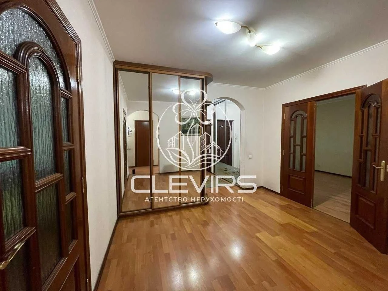 Без%, Продаж 3 кім. квартири, вул. Драгоманова 23 , Позняки