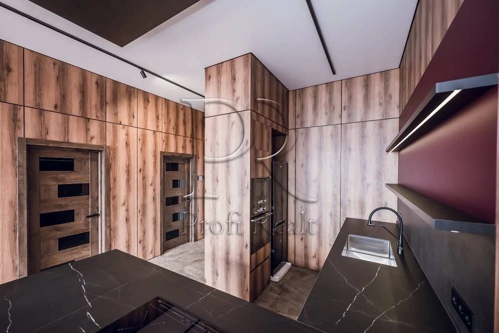 Продаж 1-к з терасою, Obolon Plaza, Оболонський пр-т 6А