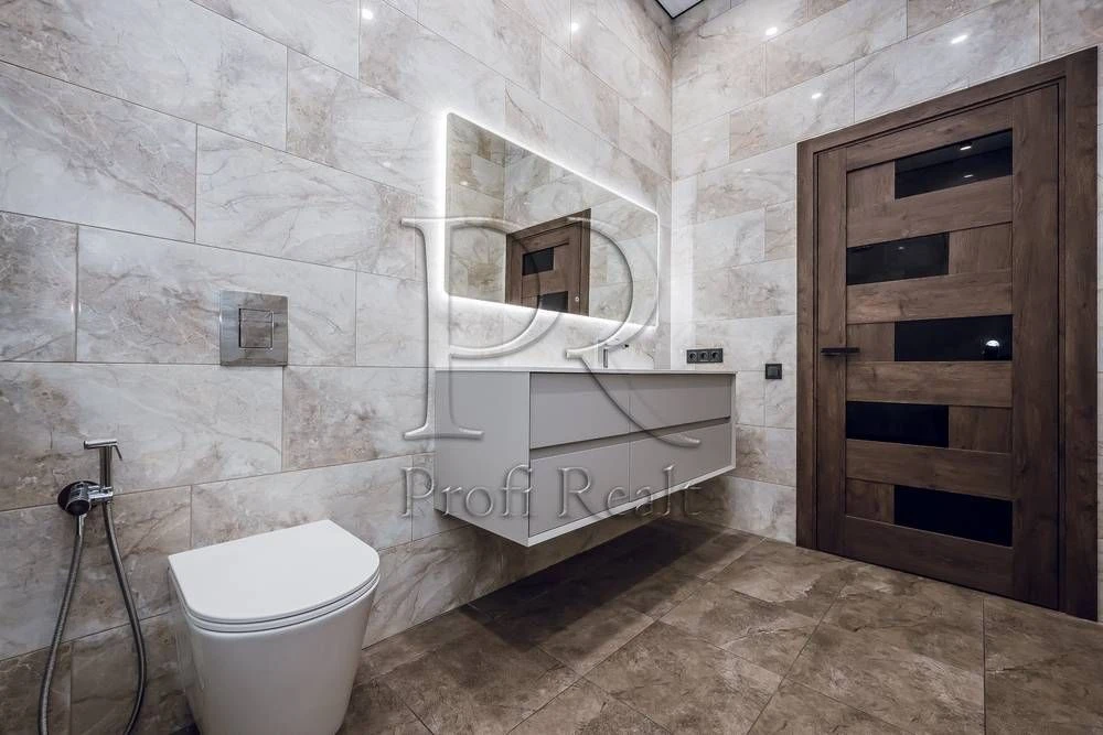 Продаж 1-к з терасою, Obolon Plaza, Оболонський пр-т 6А