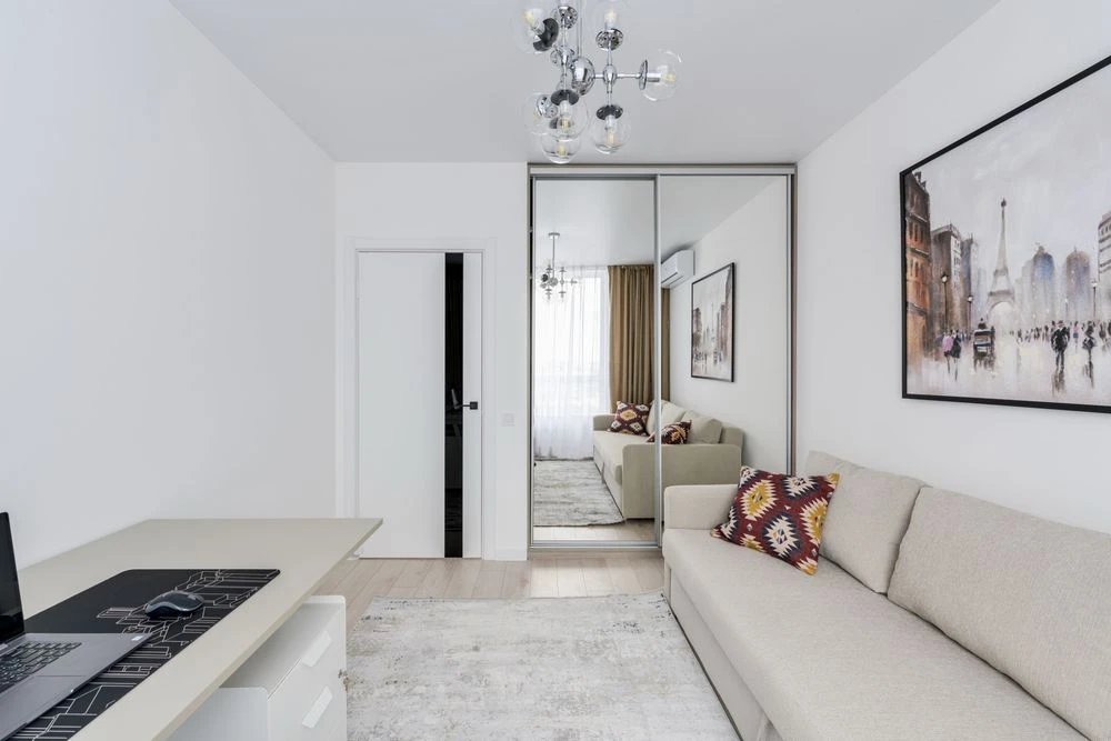 No % 3-room apartment for sale in Svitlo Park, Svitlopark, newly renovated, 70m2