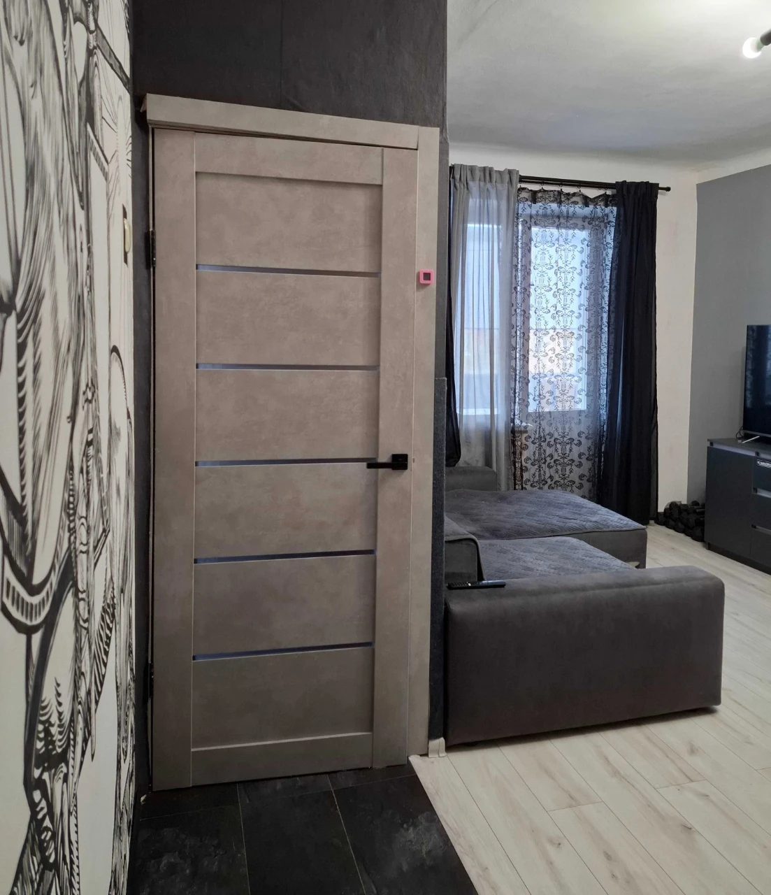 Продам 2-квартиру Нивки бульв. Павла Вірського (вул.Саратовс