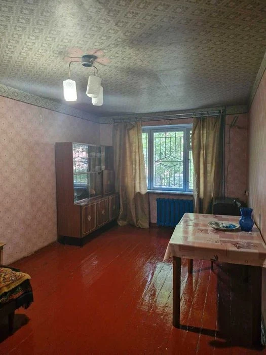 Продам 2к квартиру ул.Новокрымская,2, Правый берег, Центр