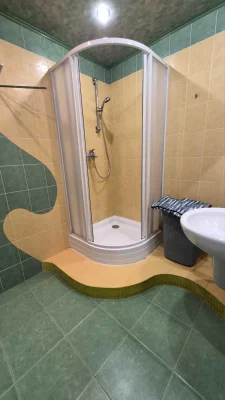 Продам 3-ком. с РЕМОНТОМ, Тополь-3