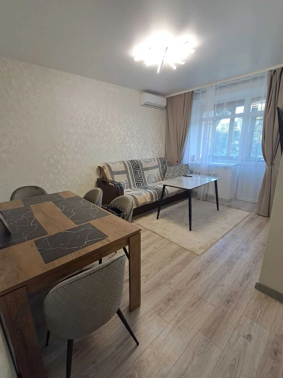 I will sell 2 rooms. quarter Eurorenovation. Mazepy Avenue\Avatsionn
