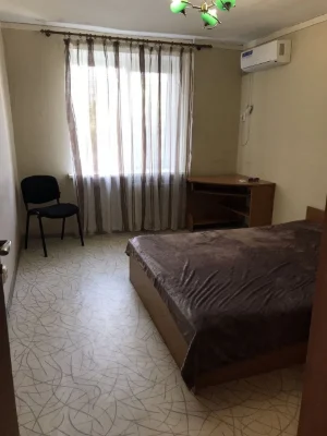 2х комн.квартира  38 м.кв. 4эт/9 эт. кирпичном доме  . Рядом