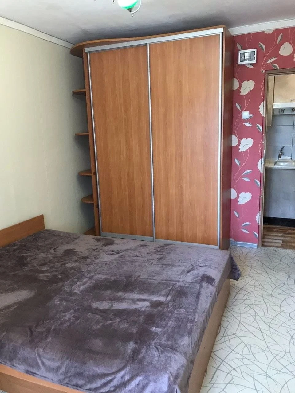 2х комн.квартира  38 м.кв. 4эт/9 эт. кирпичном доме  . Рядом