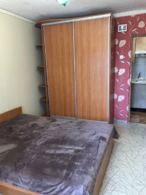 2х комн.квартира  38 м.кв. 4эт/9 эт. кирпичном доме  . Рядом