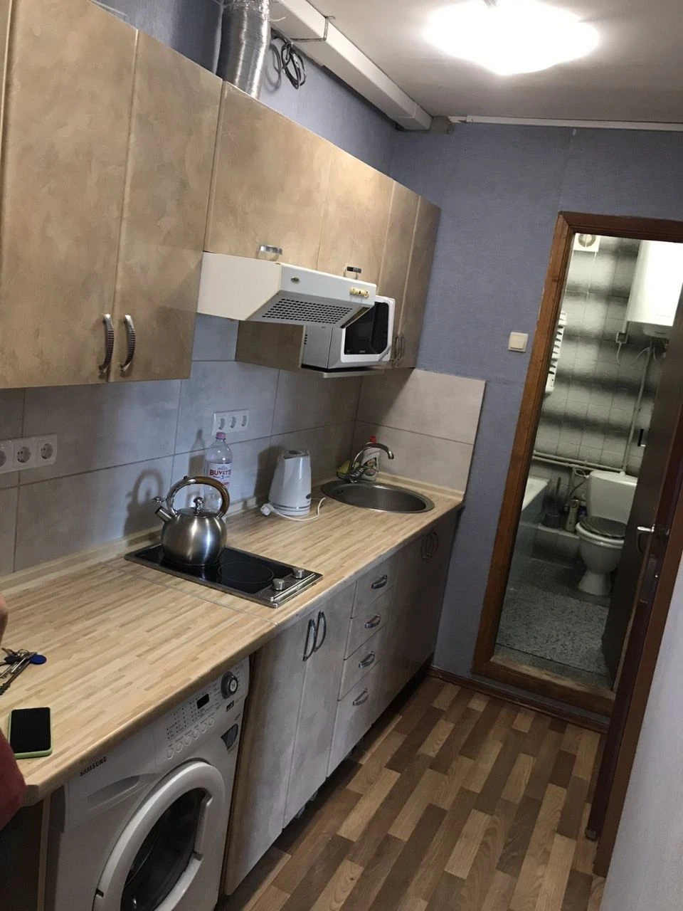 2х комн.квартира  38 м.кв. 4эт/9 эт. кирпичном доме  . Рядом