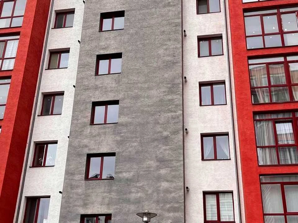 Квартира. Івано-Франківськ, Василя Симоненка вул., (Будинок)