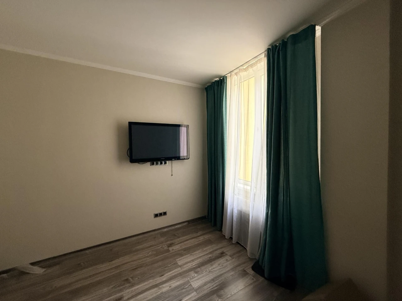 Продам 3-кімнатну квартиру 98 м2| Молдаванка | ЖК «Одеський