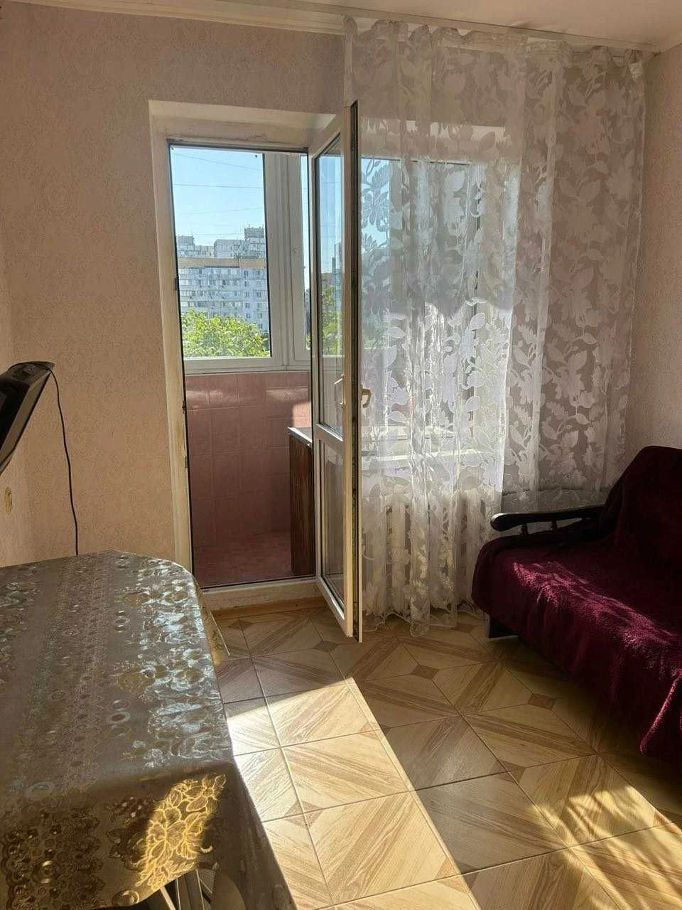 Продам 1 кім. квартиру 43кв.м вул.Корольова/Вільямса