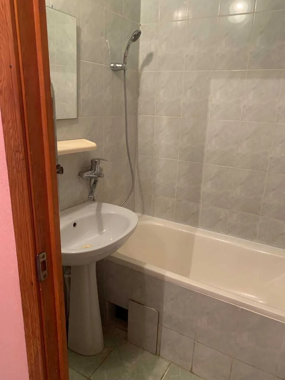 Продам 1 кім. квартиру 43кв.м вул.Корольова/Вільямса